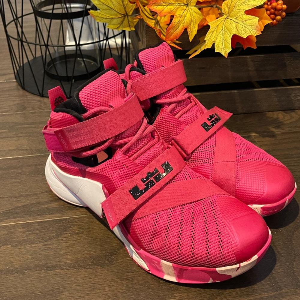 COPY - Nike Lebron zoom soldier 9